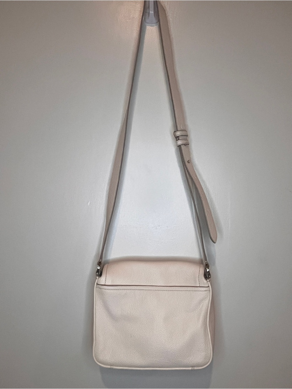 Kate Spade Leather Light Teal Crossbody Bag GENTLY USED - Picture 12 of 14